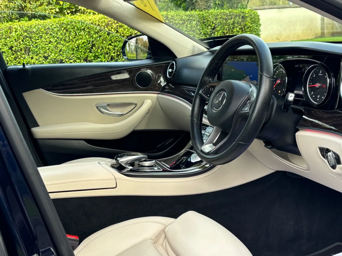 Mercedes-Benz E200d AMG LINE 2018 - Image 5