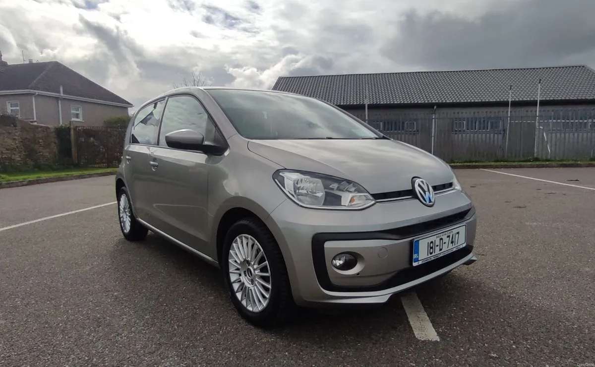 Volkswagen up! 2018 - Image 1