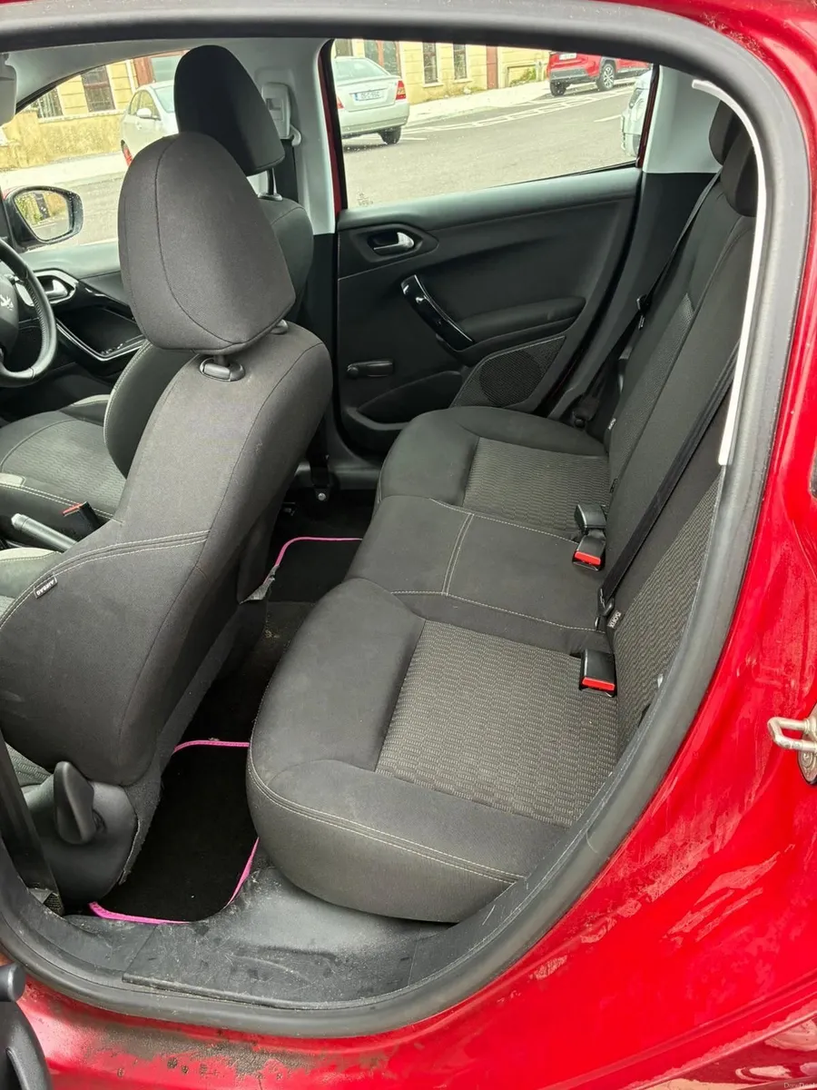 Peugeot 208 2016 - Image 3