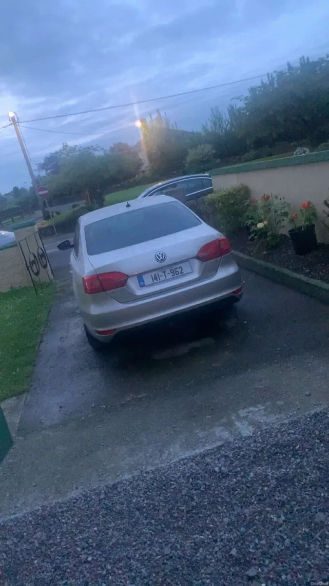 Volkswagen Jetta - Image 3