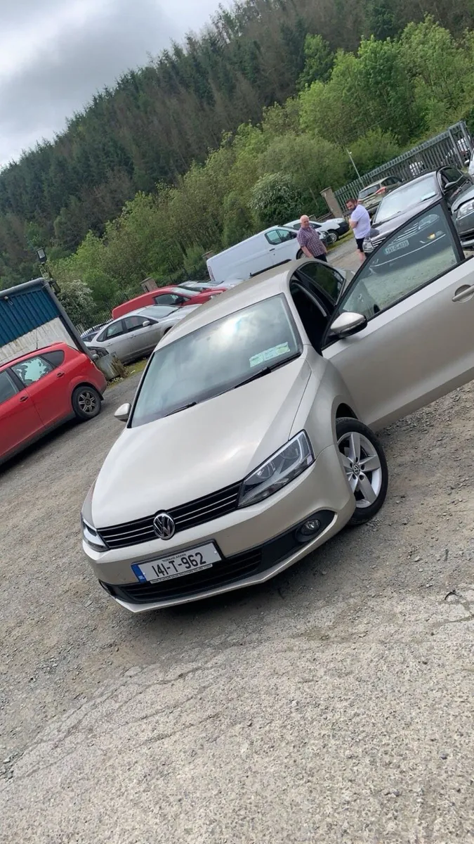 Volkswagen Jetta - Image 1