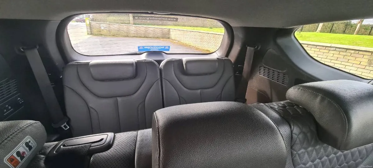 Hyundai santa Fe Executive Plus New Shape - Image 3