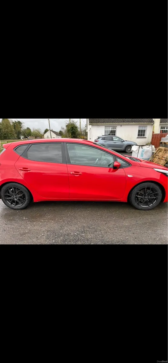 Kia Ceed - Image 4