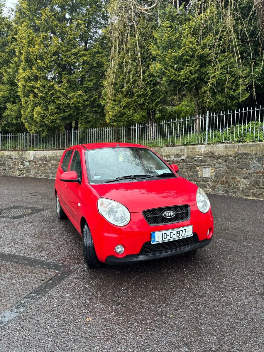 Red Kia Picanto 1.0 LX 2010 - Image 3