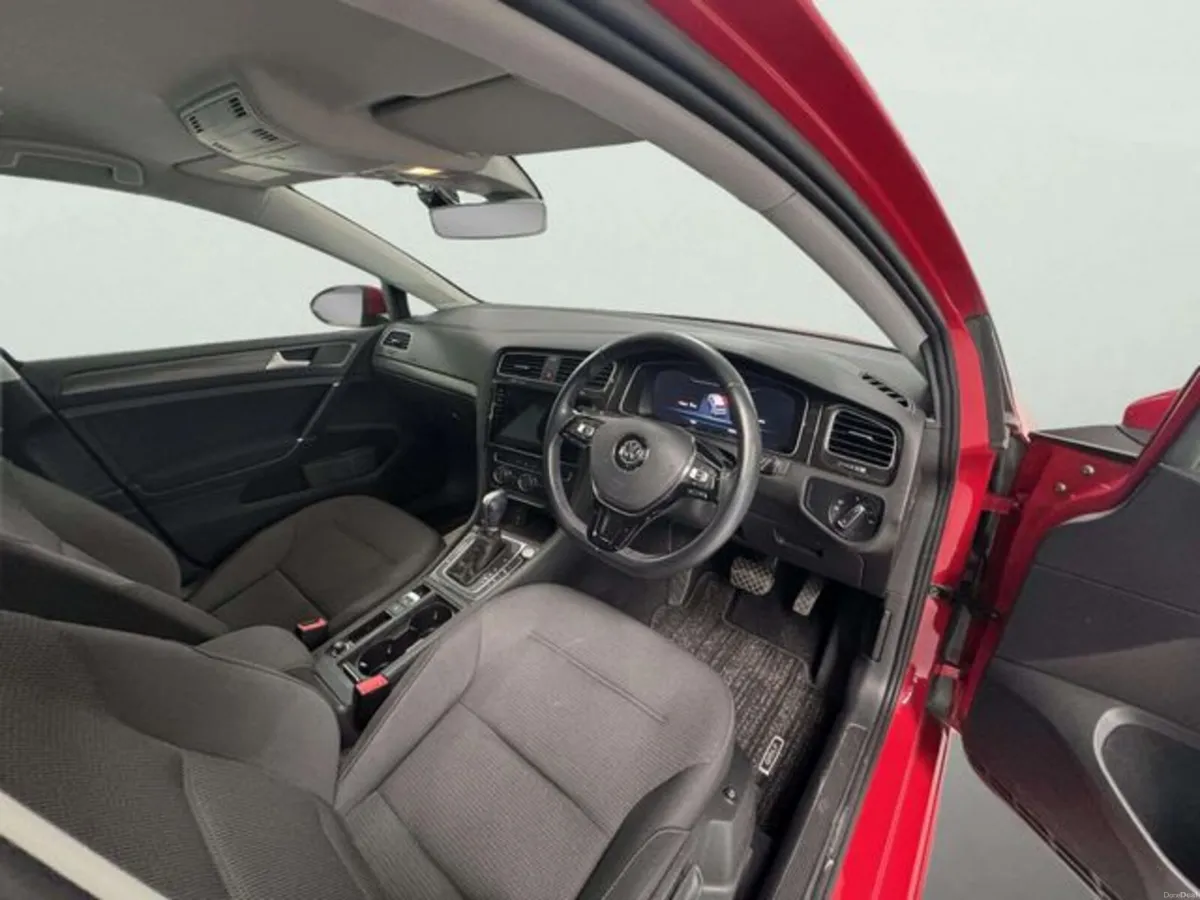 Volkswagen Golf TSI COMFORT LINE Meister Edition - Image 2