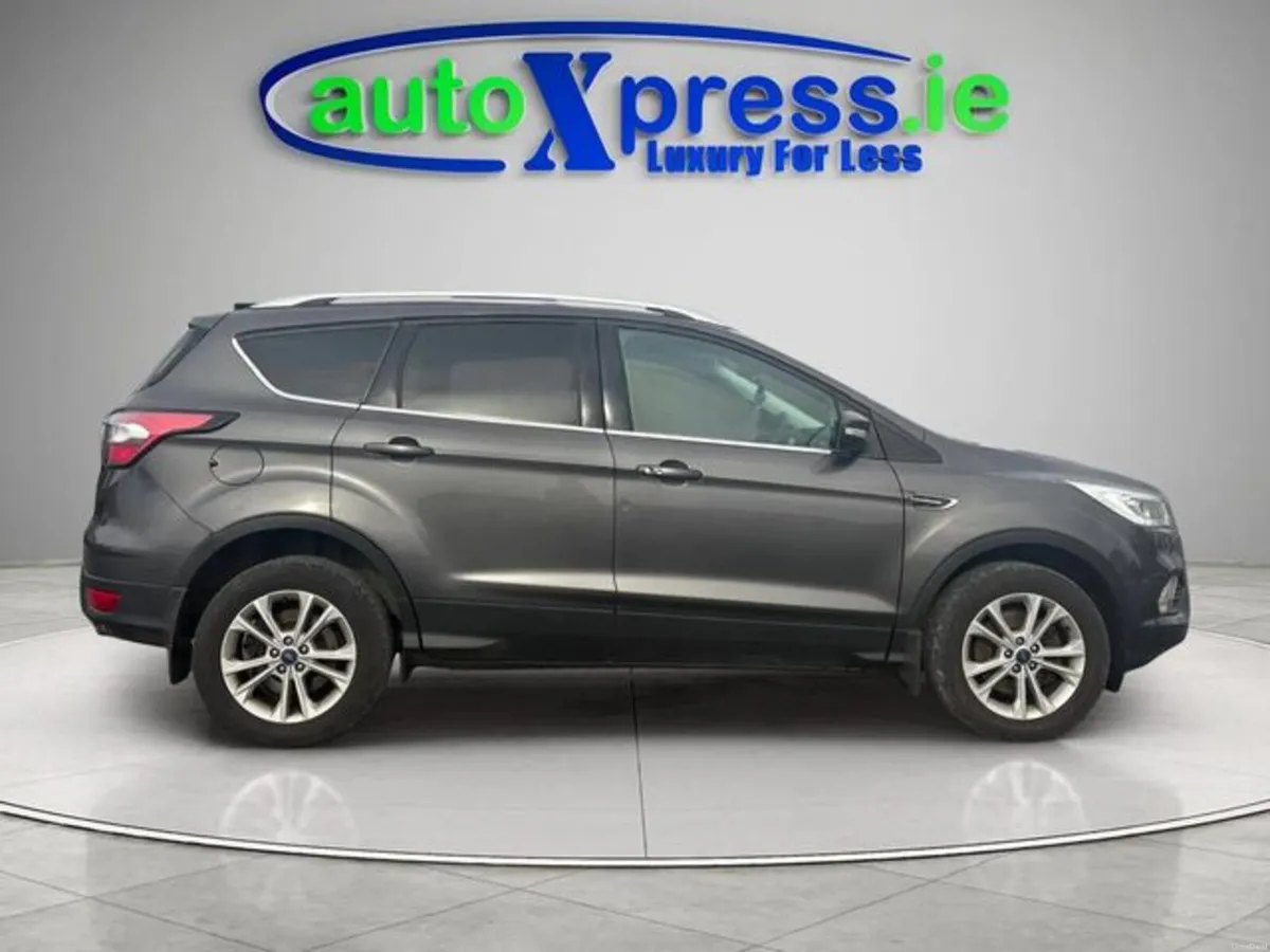 Ford Kuga Titanium 1.5 TDCI 120PS FWD 4D - Image 3