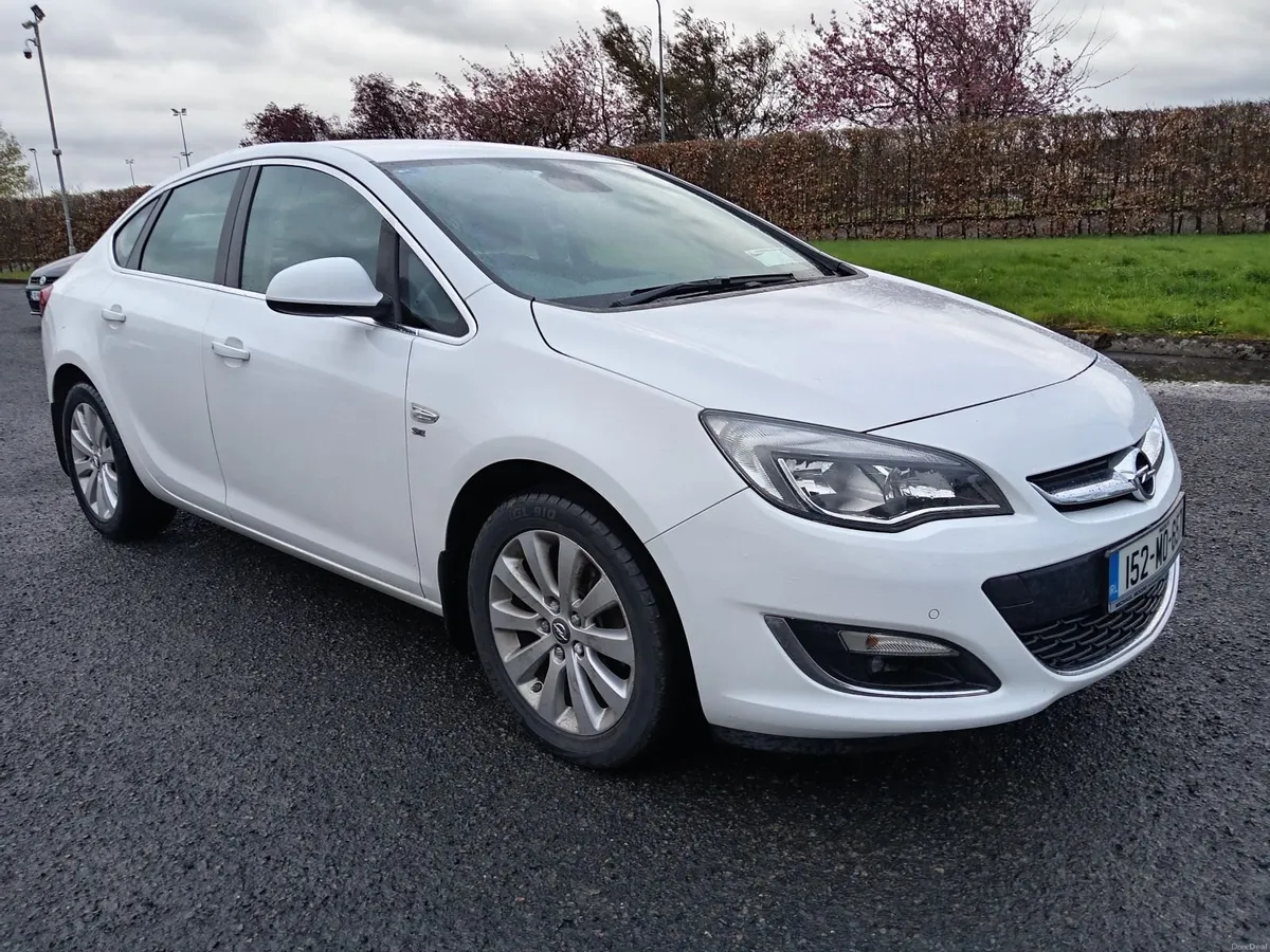 15 OPEL ASTRA 1.6 DIESEL NEW NCT 12/26 TAX 05/26!! - Image 1