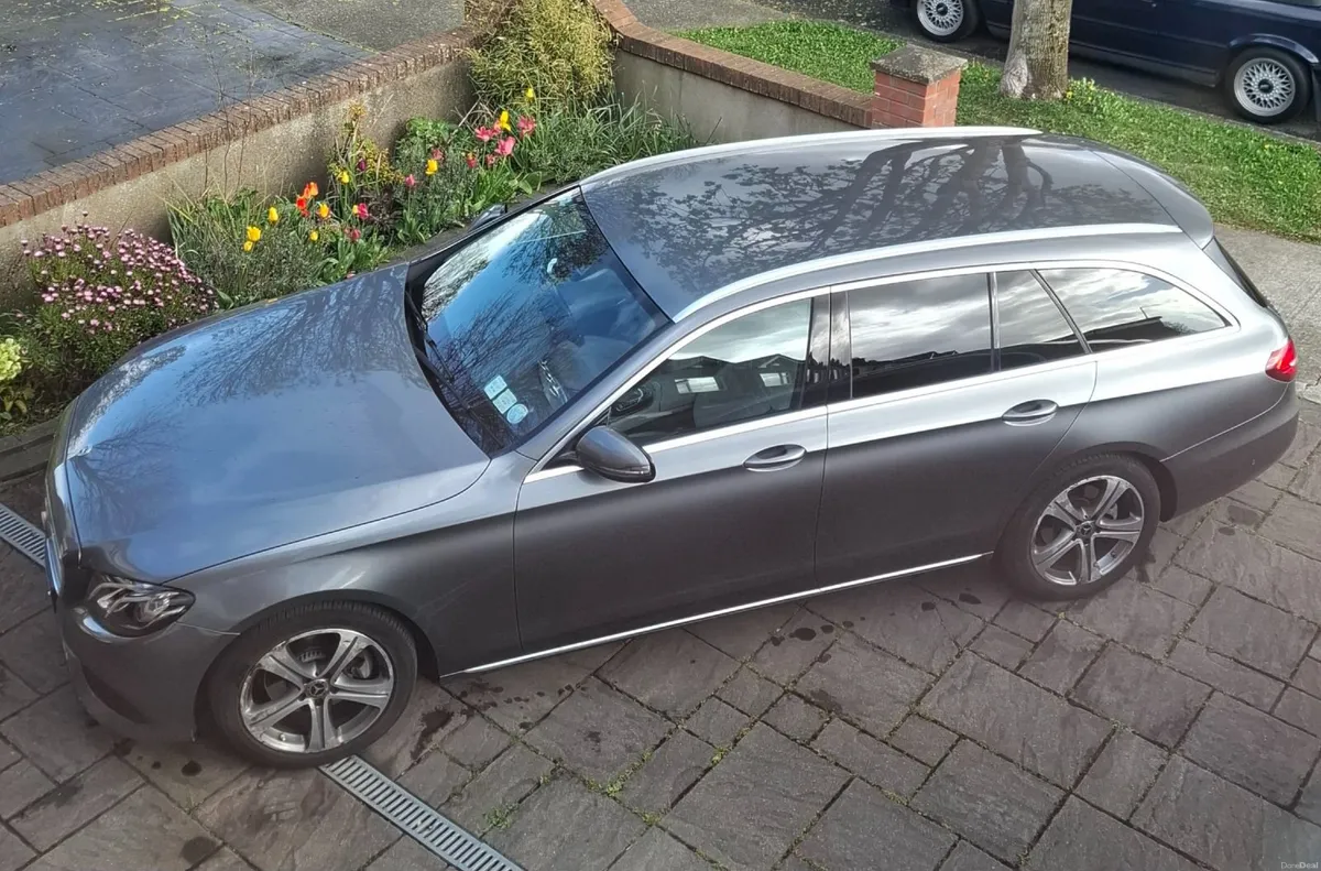 Mercedes-Benz E-Class 2017 - Image 2