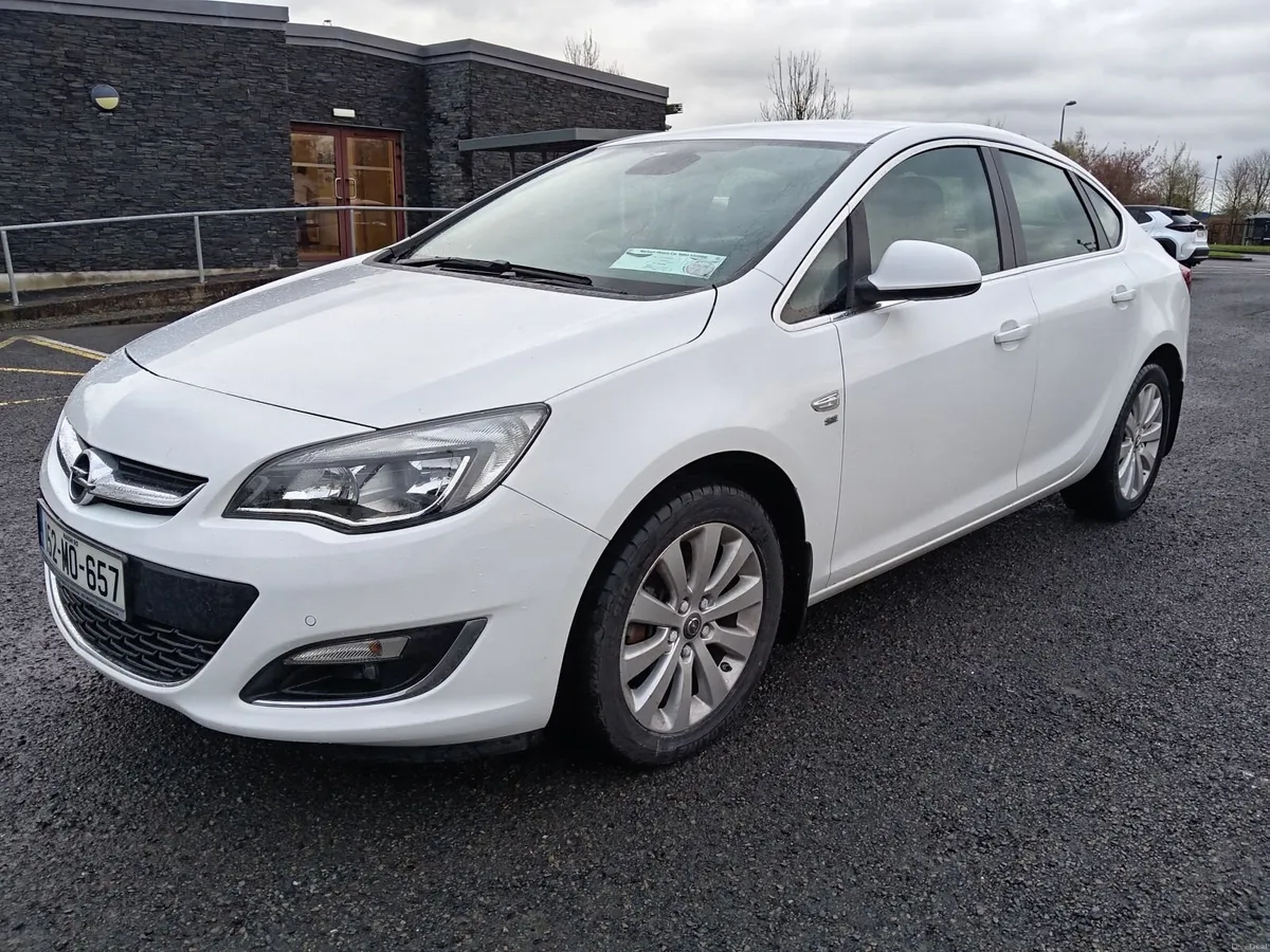15 OPEL ASTRA 1.6 DIESEL NEW NCT 12/26 TAX 05/26!! - Image 2