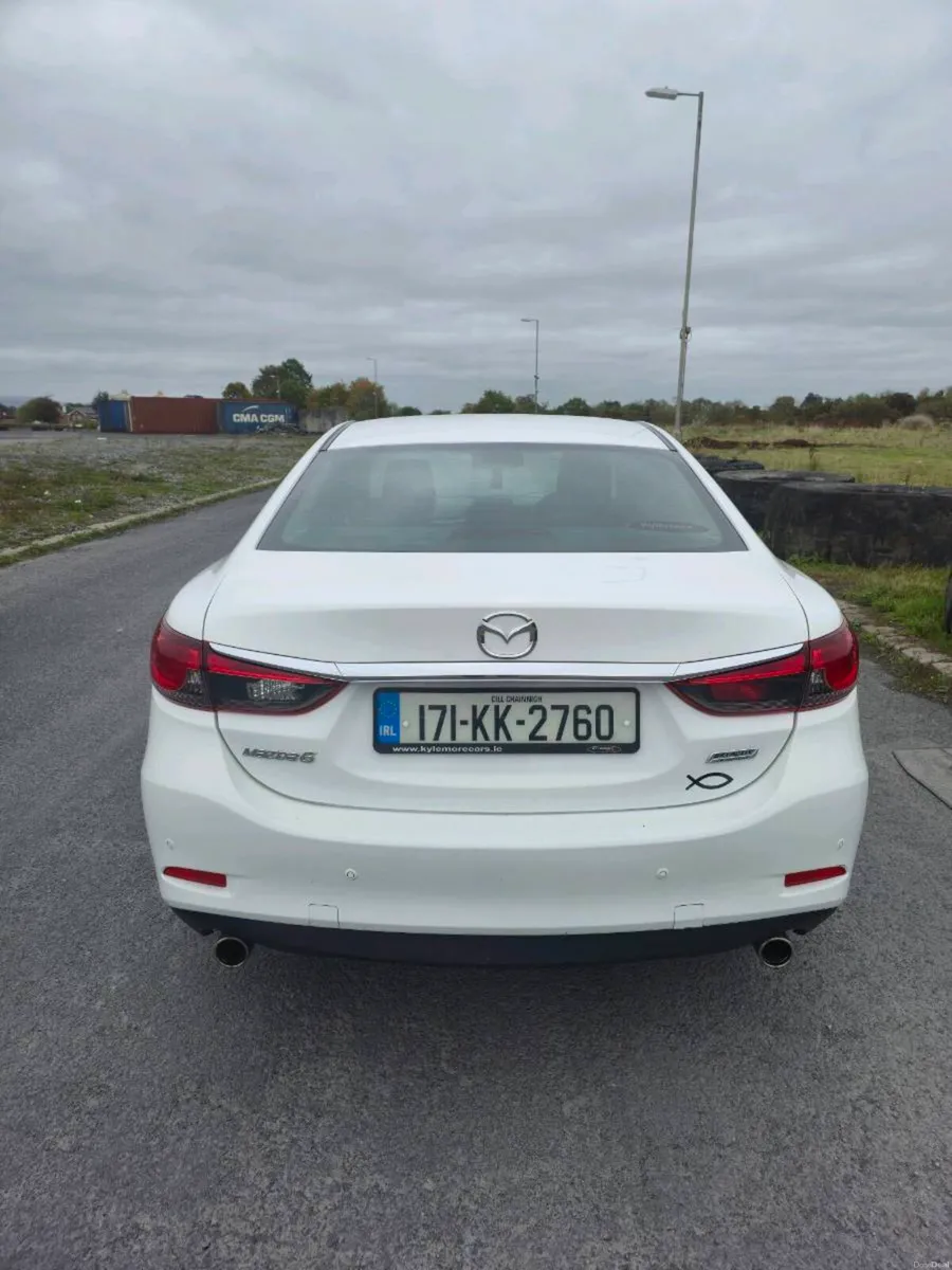 2017 Mazda 6 Executive - Image 4