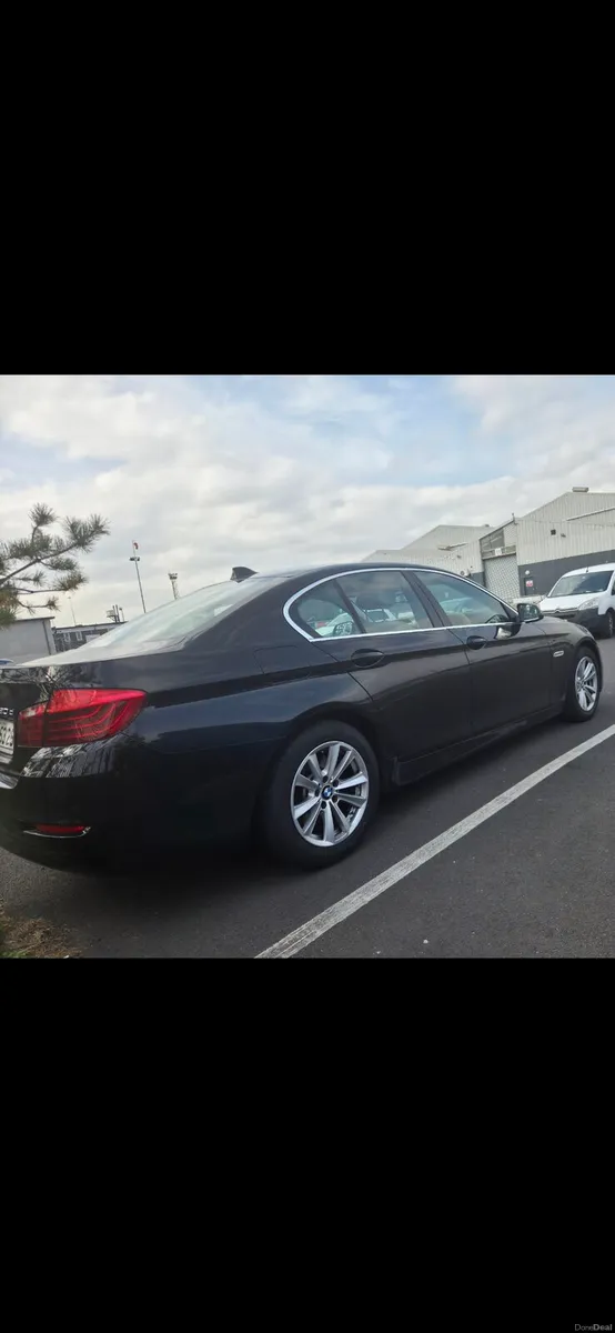 Bmw520. 2016 Auto - Image 3
