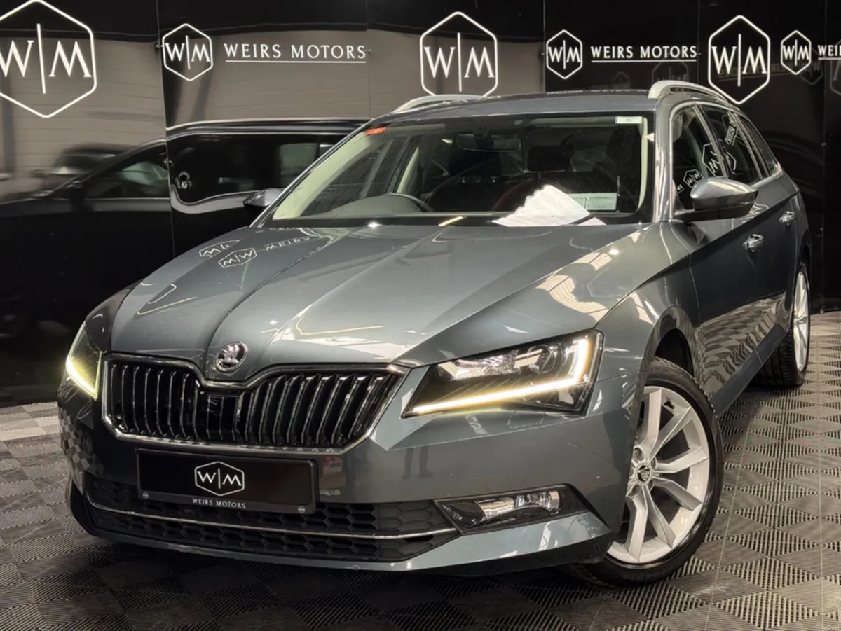 Skoda Superb 1.4 TSI 150BHP 4DR COMBI ONE OWNER - Image 2