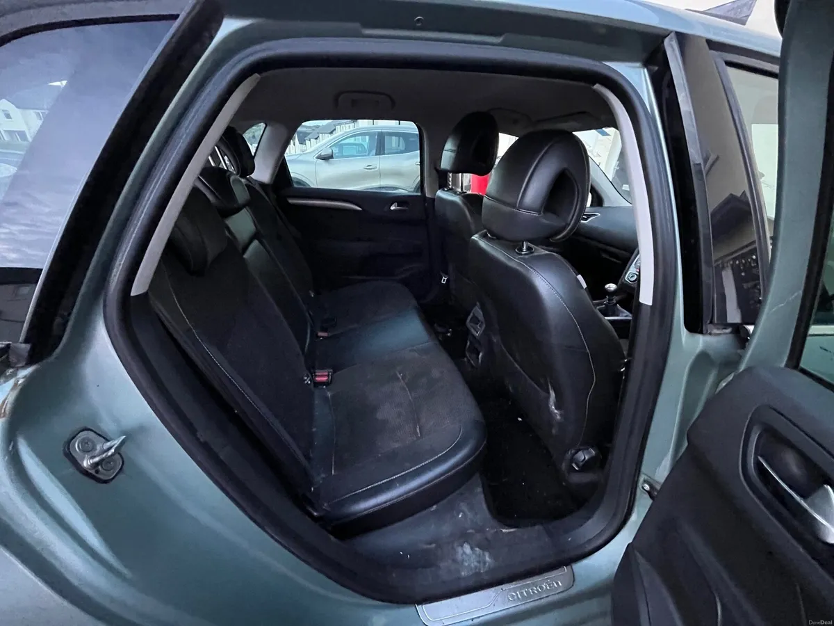 Citroen C4 2011 - Image 2