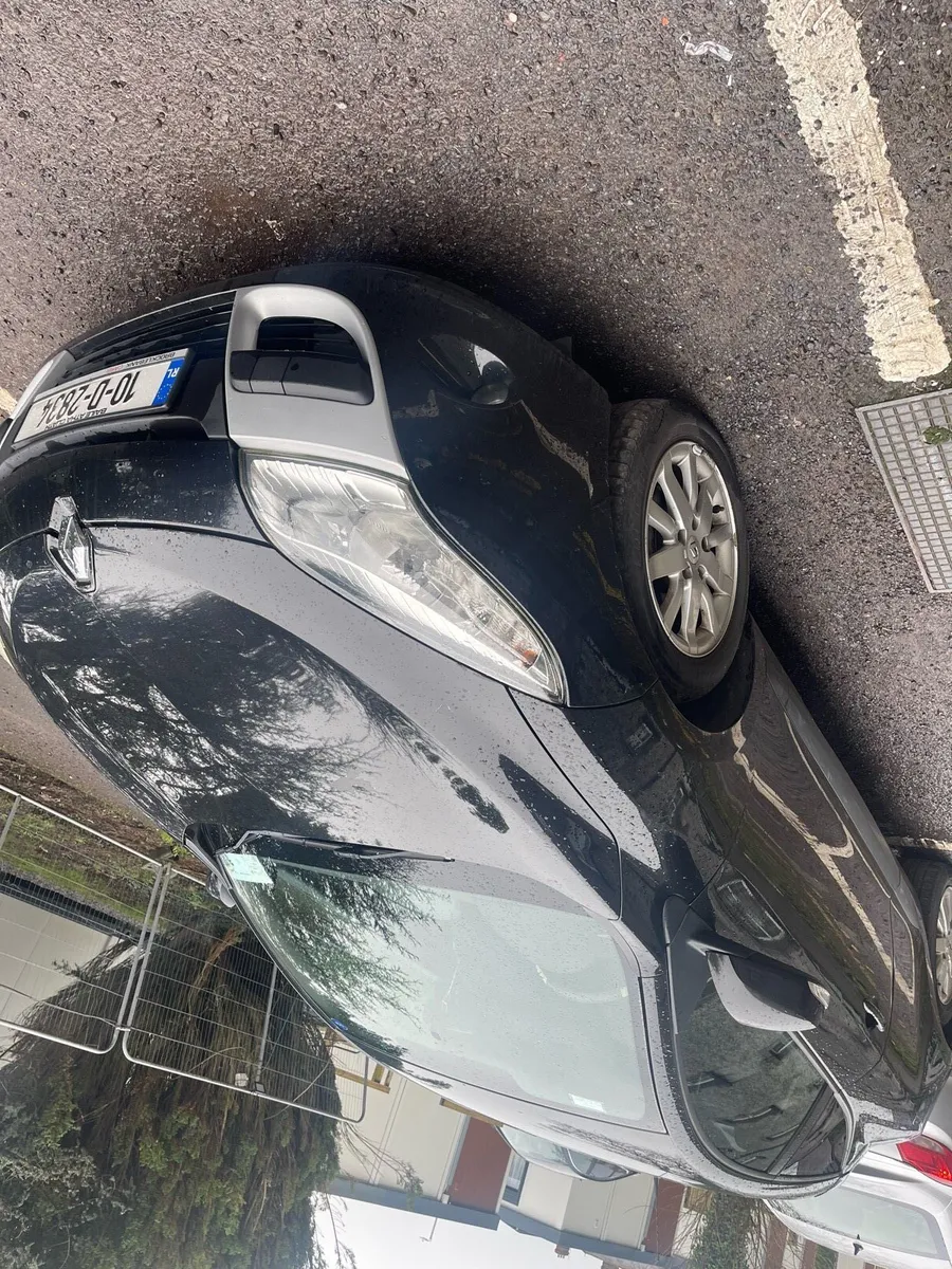 Renault Megane 2010 – Excellent Condition - Image 4