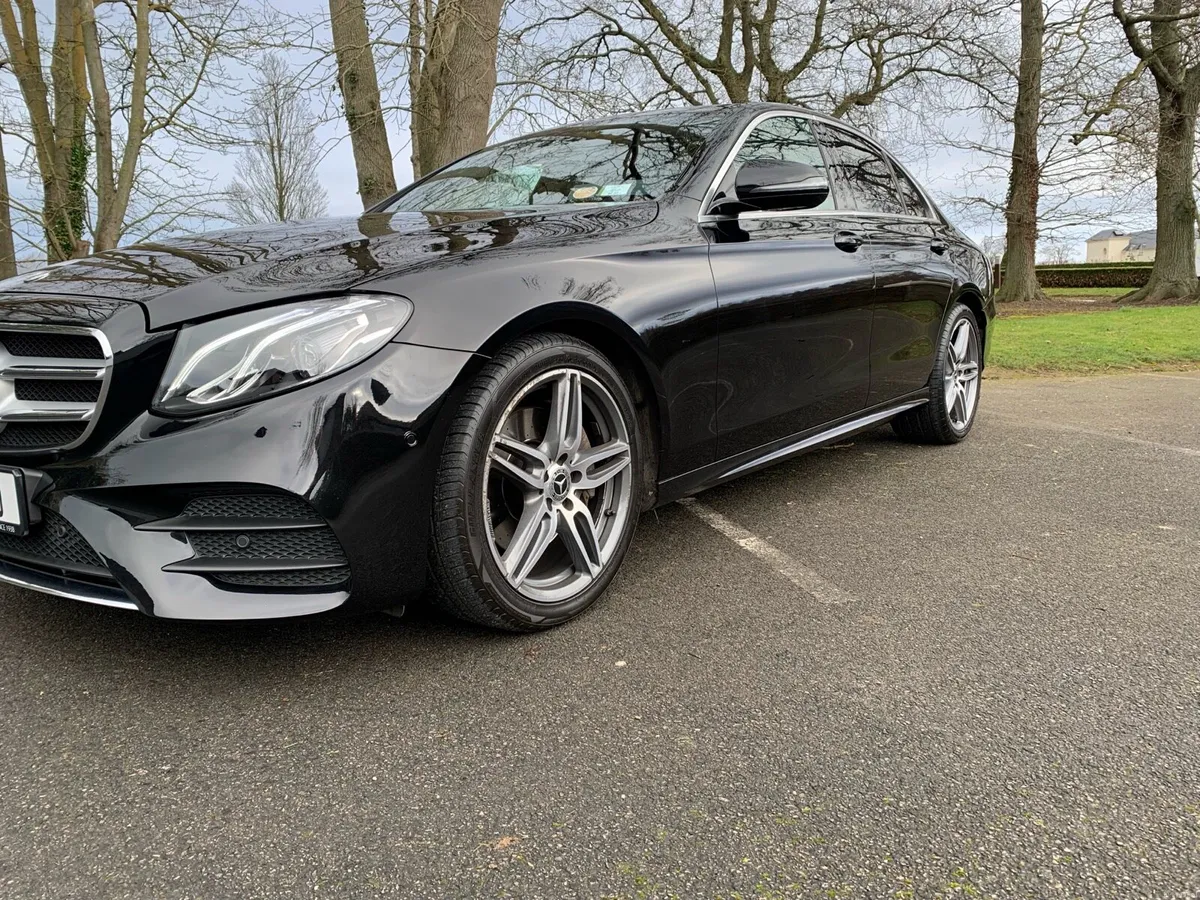 Mercedes E220D AMG - Image 2