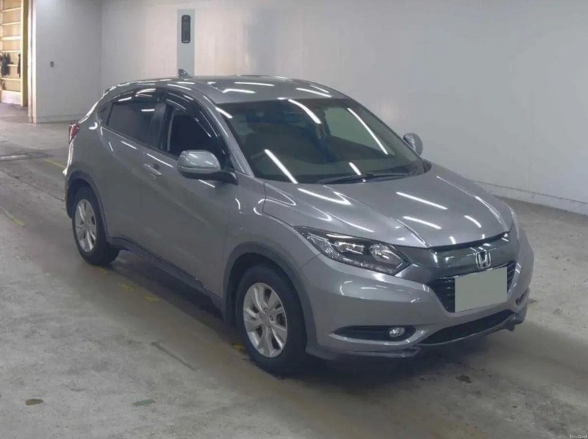 2015 Honda Vezel 1.5 Petrol Hybrid Self Charging - Image 1