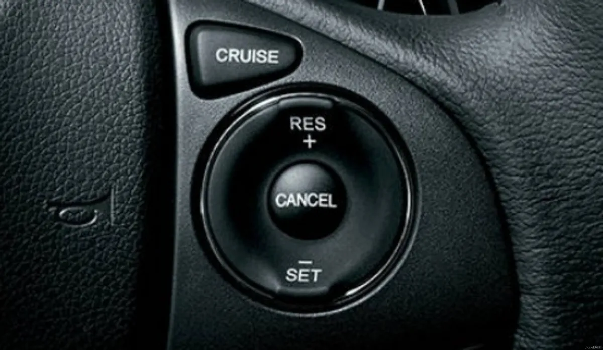 2015 Honda Vezel 1.5 Petrol Hybrid Self Charging - Image 4