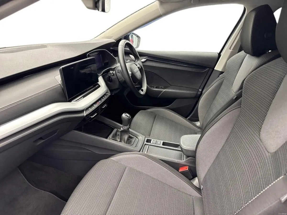 Skoda Octavia 2.0TDI SEL *4.9% APR* €75 PER WEEK O - Image 3