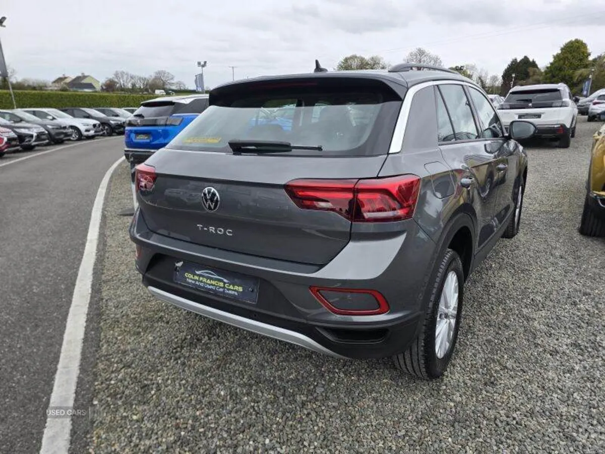 Volkswagen T-Roc Life - Image 4
