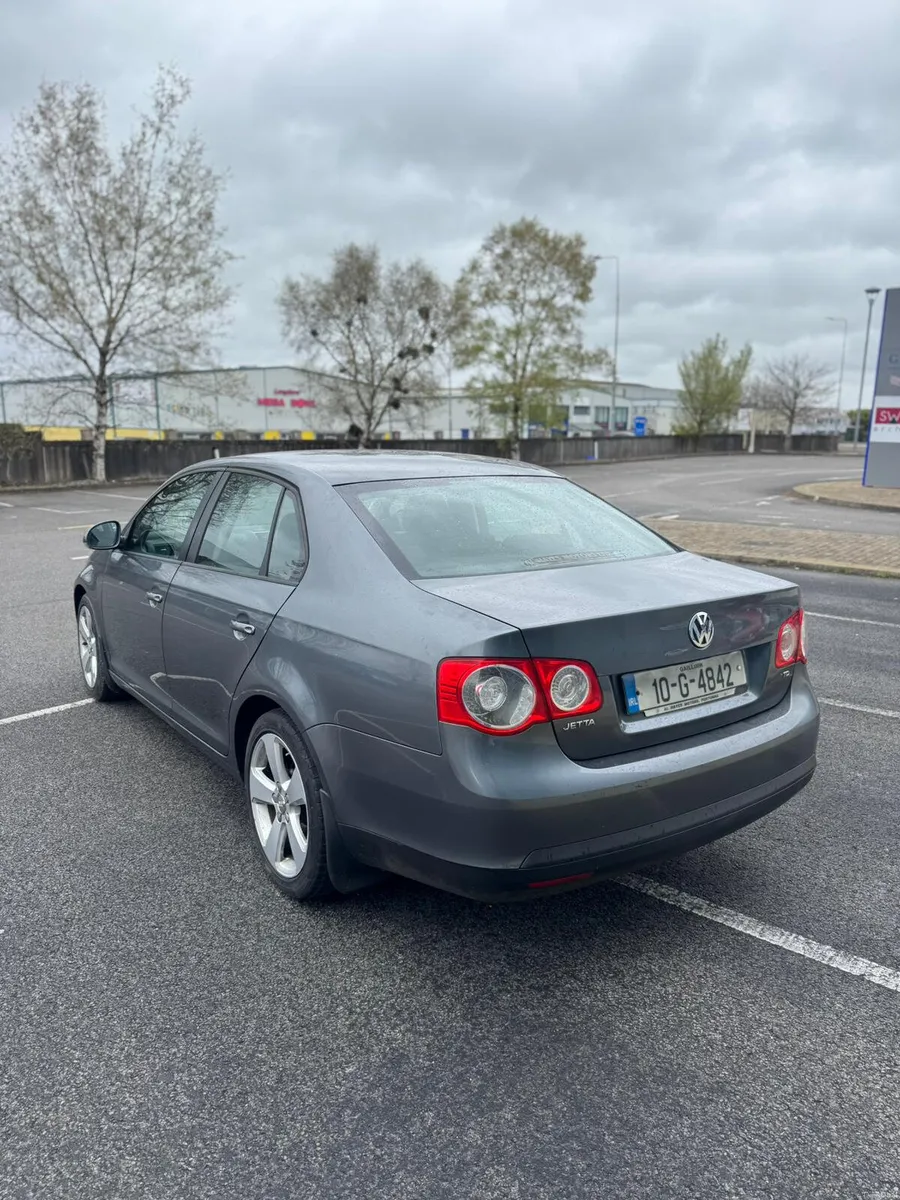 2010 VW JETTA 1.6TDI NEW NCT 02/27 - Image 3
