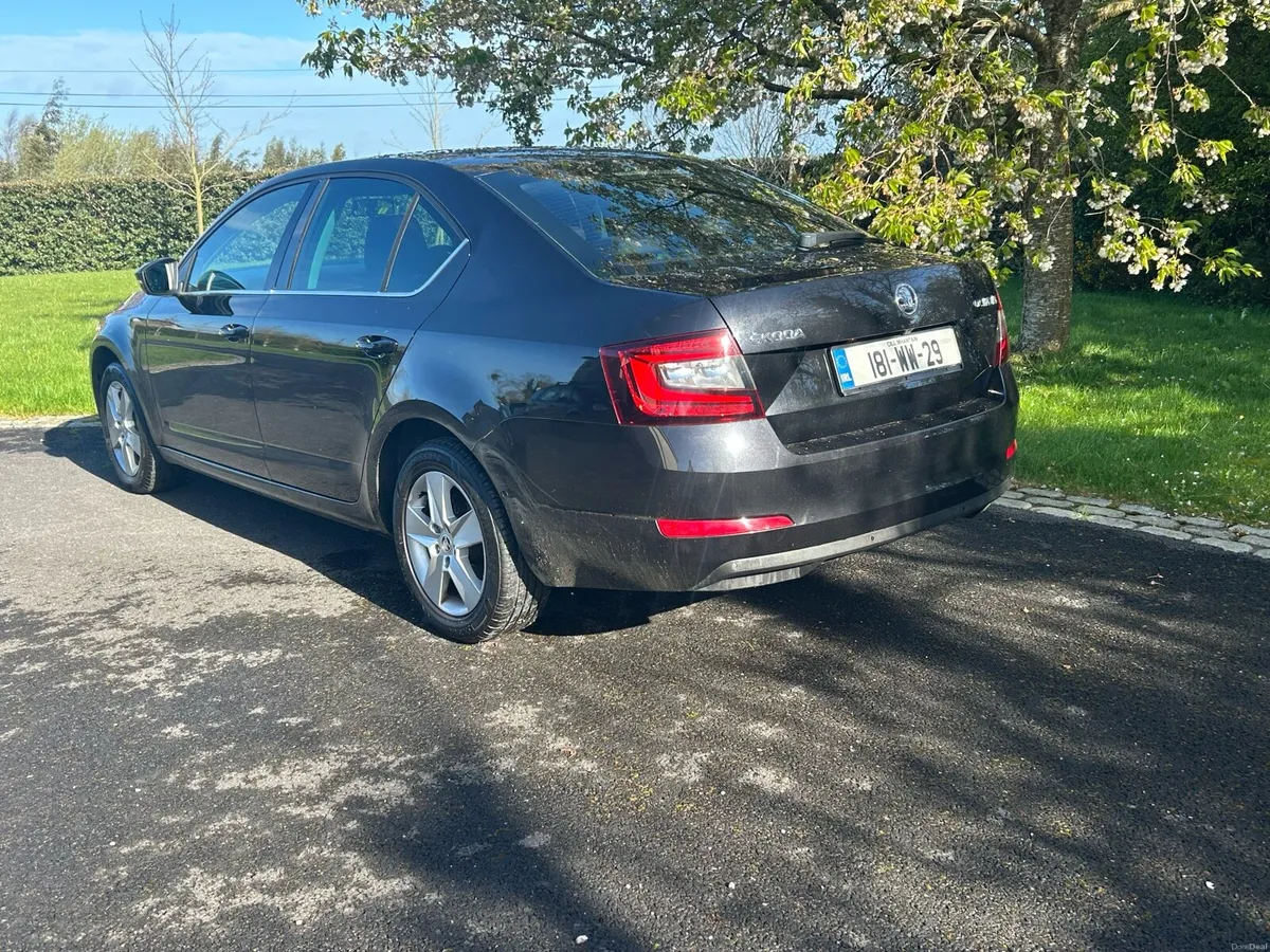 Skoda Octavia 1.2 petrol 2018 - Image 3