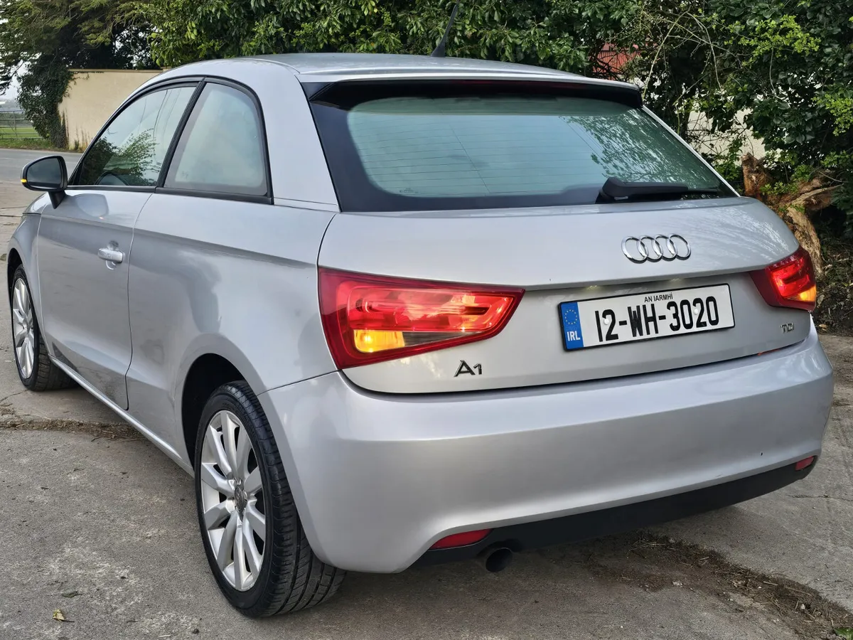 Audi A1 2012 diesel nct&tax €3999 - Image 4