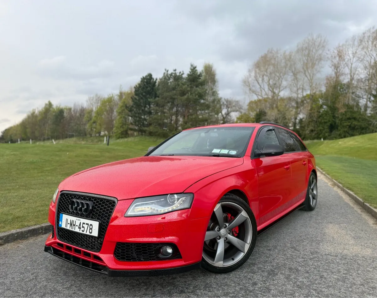 Audi A4 Black Edition - Image 3