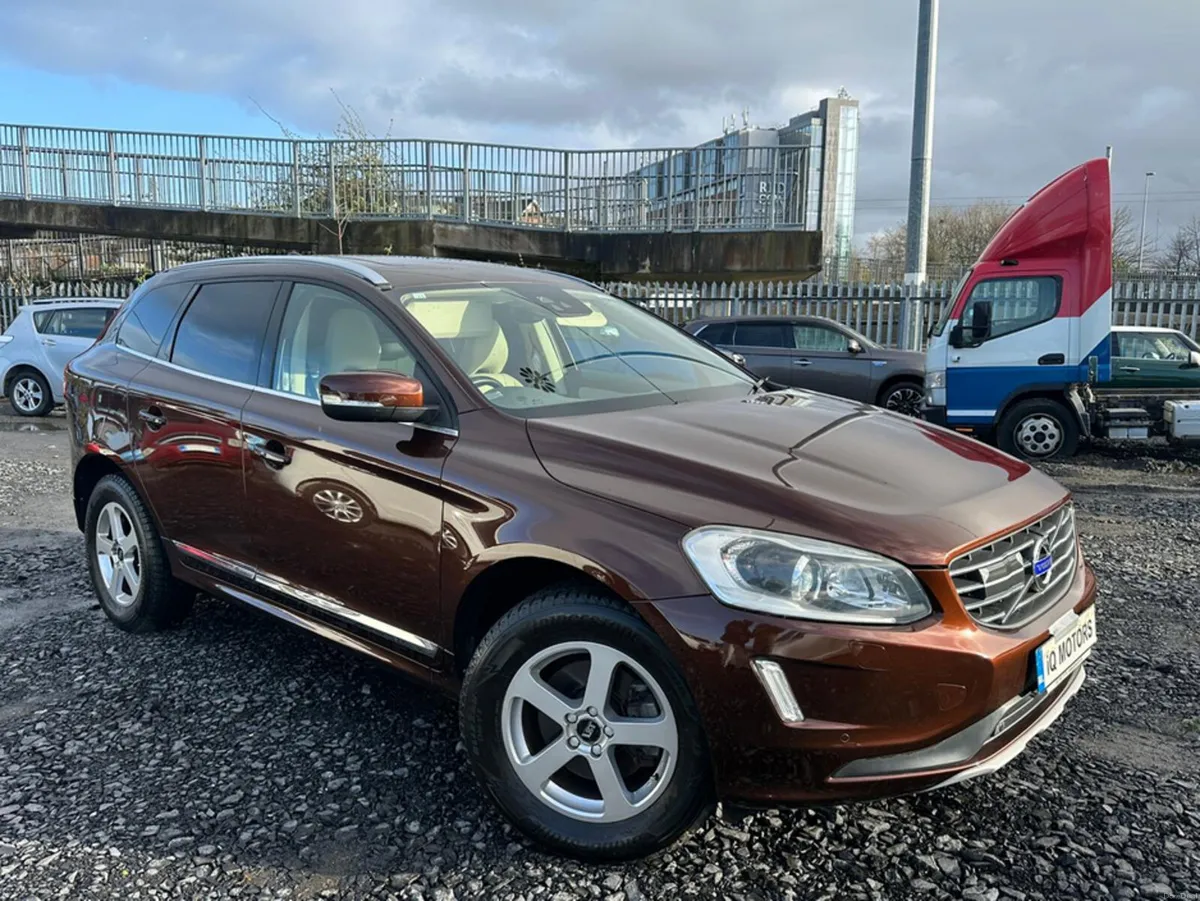 Volvo XC60 2.0L Diesel Automatic Cream Leather Sun - Image 1