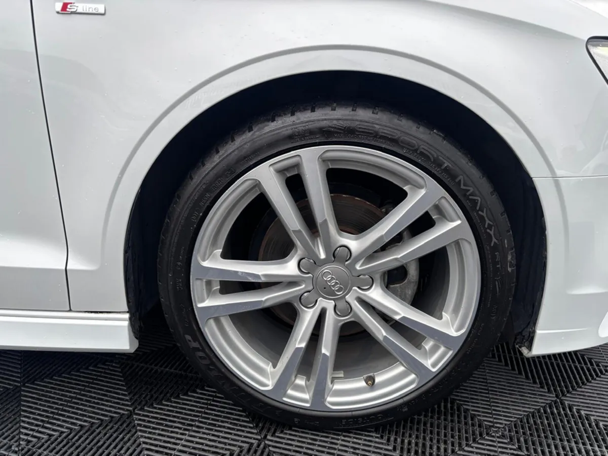Audi A3 Audi A3 S-line edition 1.4 petrol, auto, f - Image 3