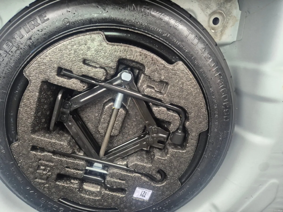 Kia Ceed CEE'D SPORTWAGON 1.6 SAM 5DR EX - Image 4