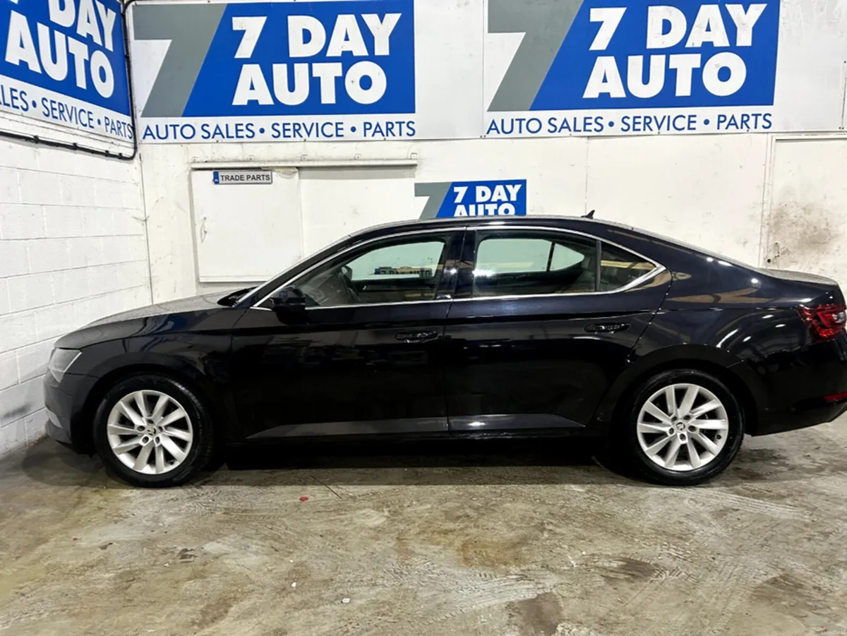 Skoda Superb STYLE 1.6 TDI 120BHP 4DR - Image 4