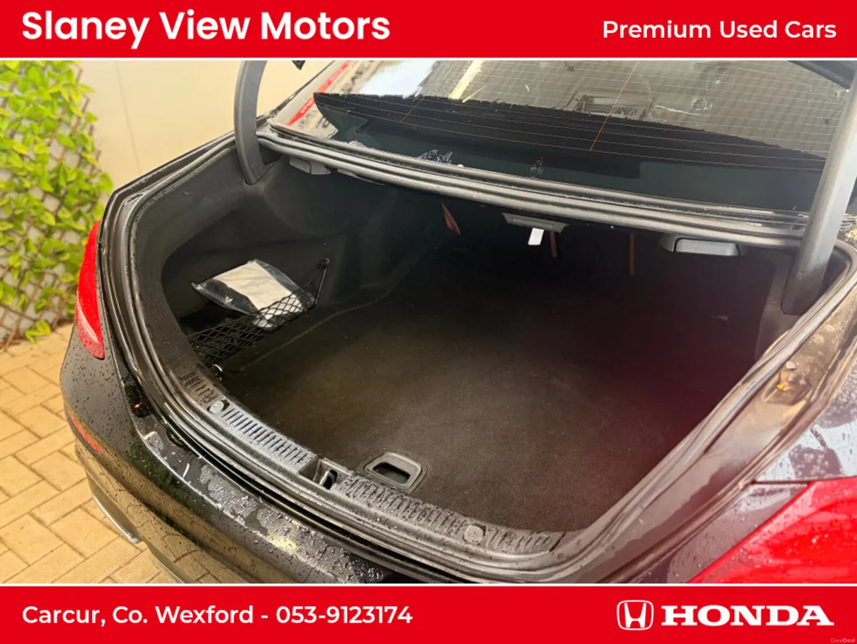 Mercedes-Benz E-Class 220 D 4MATIC AMG LINE 4DR AU - Image 4