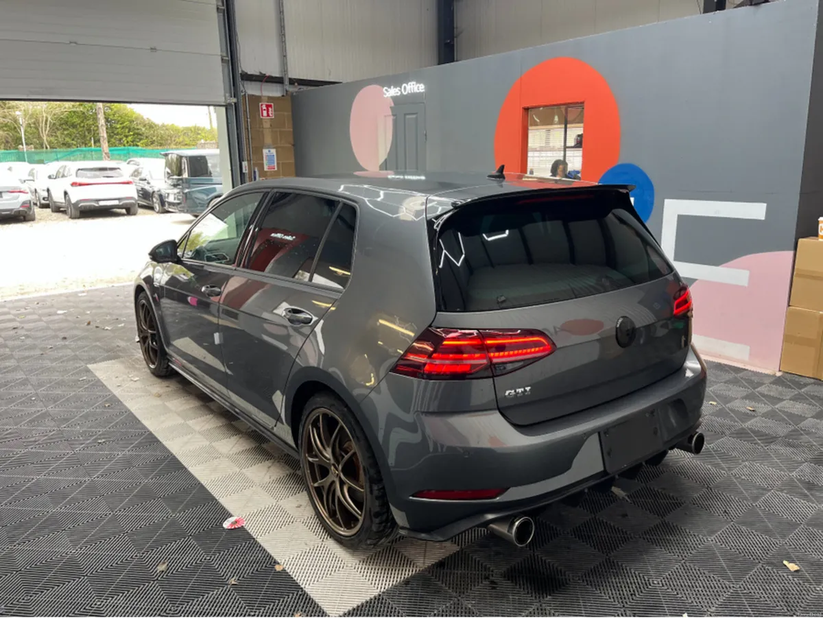 Volkswagen Golf €23950! 2018 GOLF GTI DYNAMIC 2.0 - Image 4