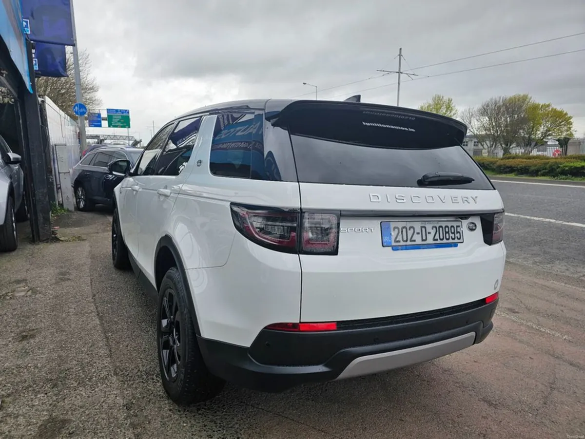 Land Rover Discovery Sport 2.0 D4E, LOW MILEAGE, N - Image 4