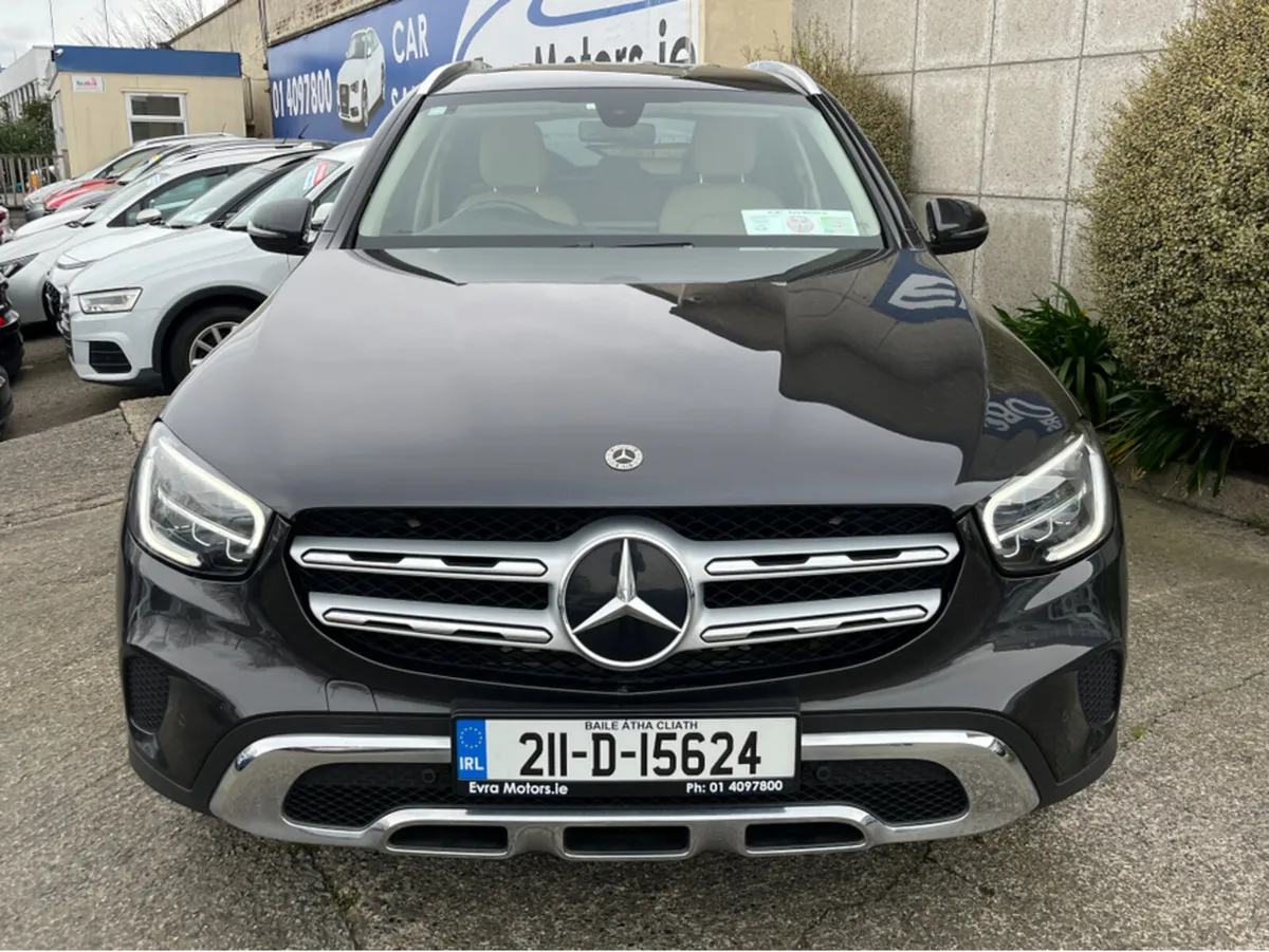 Mercedes-Benz GLC 200D AUTOMATIC 2.0 DIESEL - Image 2