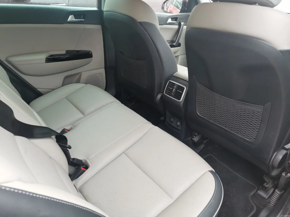 Kia Sportage K3 5DR - Image 3