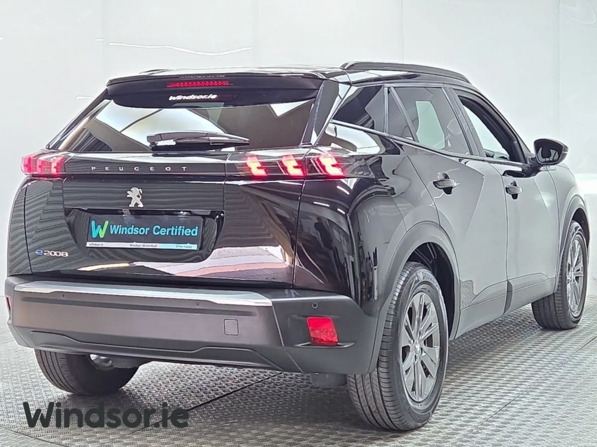 Peugeot 2008 Electric 136bhp (50 kWh) Active - Image 3