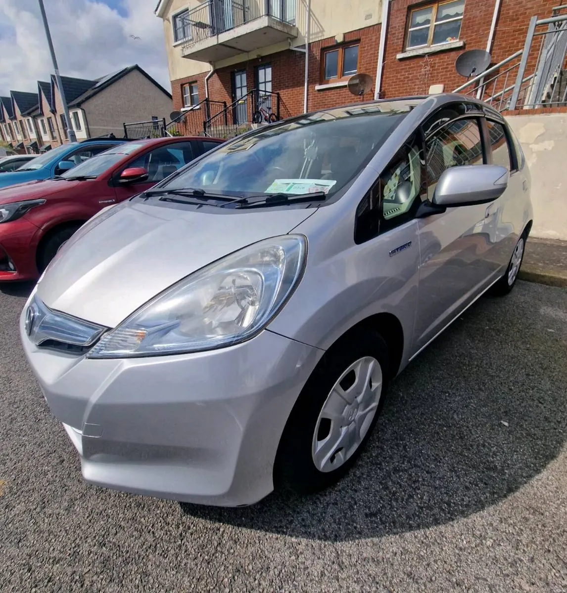 HONDA FIT 2013 1.3L AUTOMATIC - Image 1