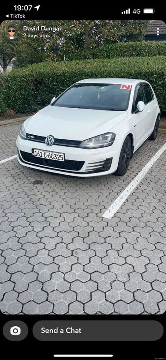 2016 Volkswagen Golf - Image 1