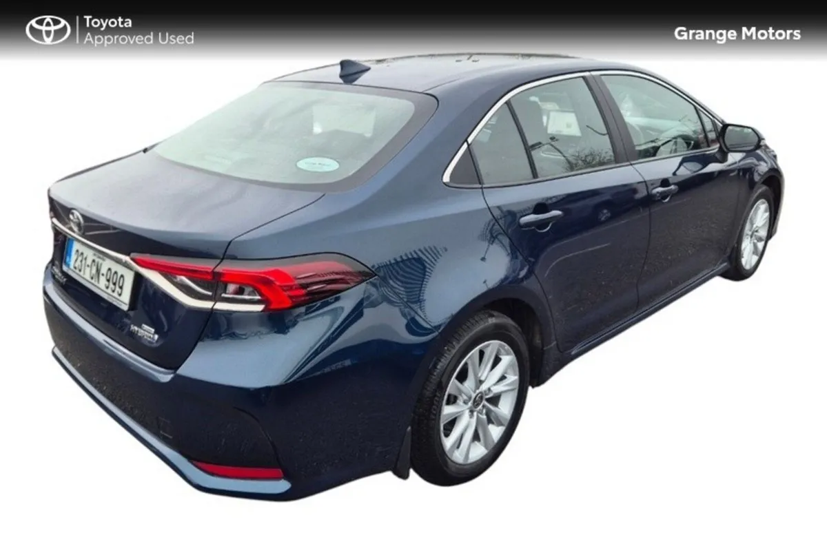 Toyota Corolla 1.8 HYBRID LUNA SAL - Image 3