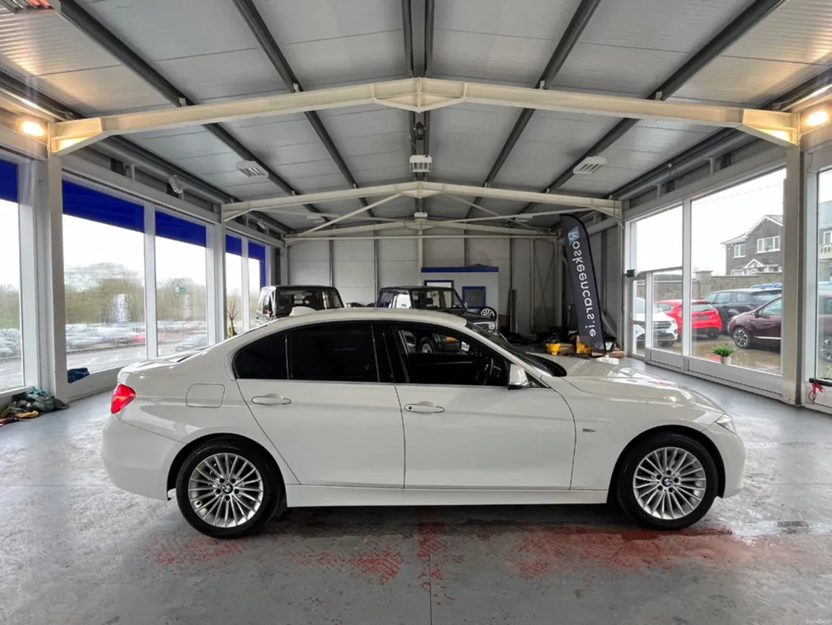 BMW 3-Series LDA-8C20 - Image 4