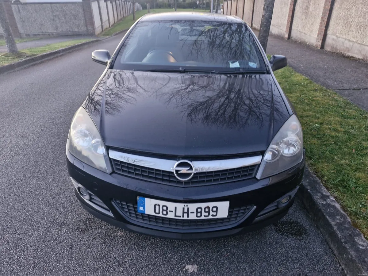 Opel Astra 2008 - Image 2