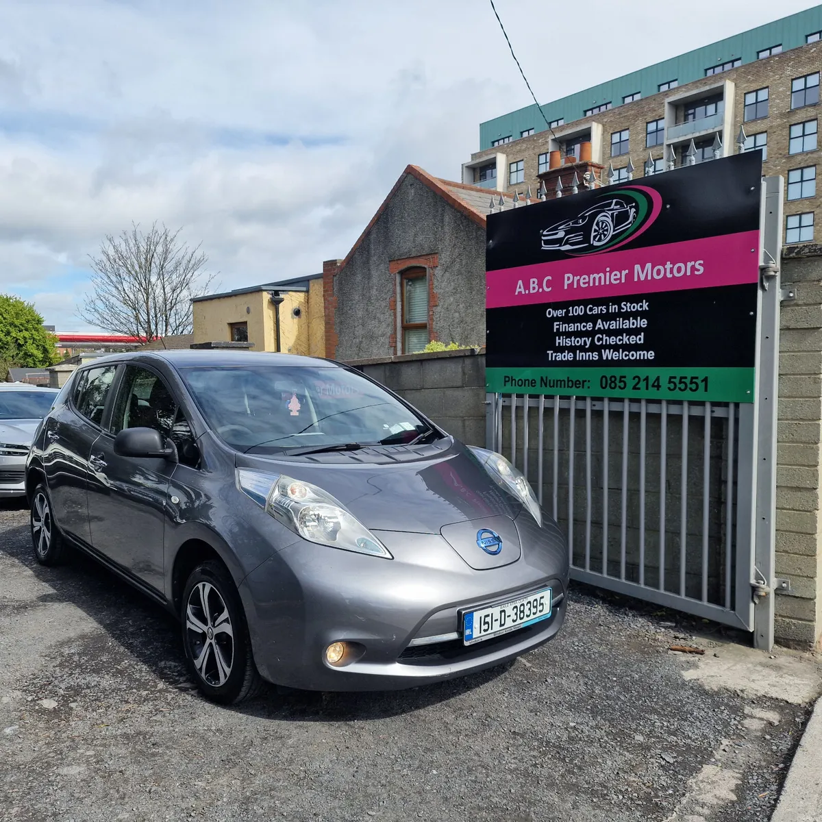 Nissan Leaf 2015 - Image 1