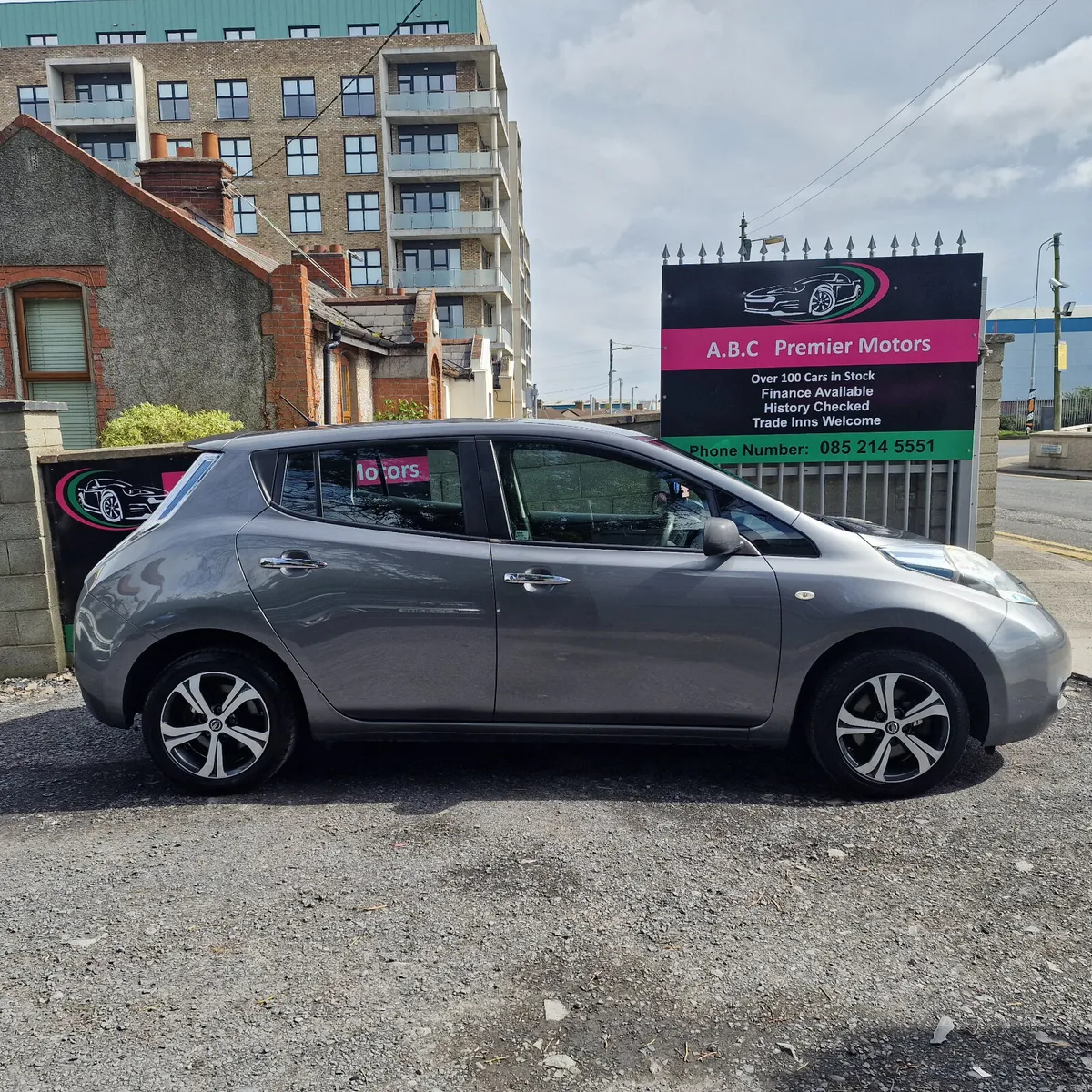 Nissan Leaf 2015 - Image 3