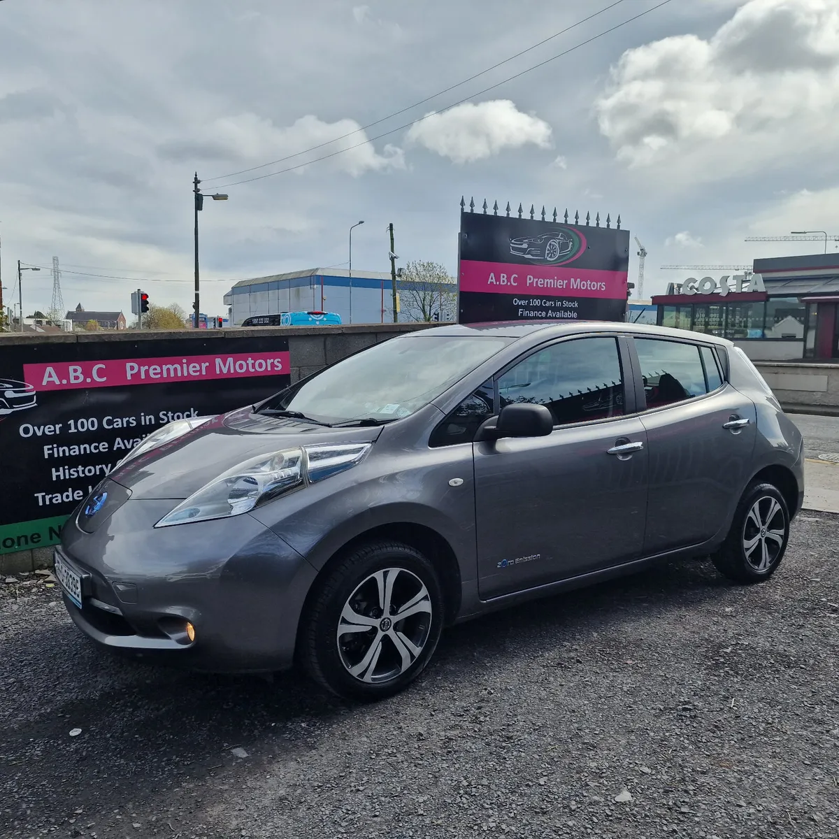 Nissan Leaf 2015 - Image 4