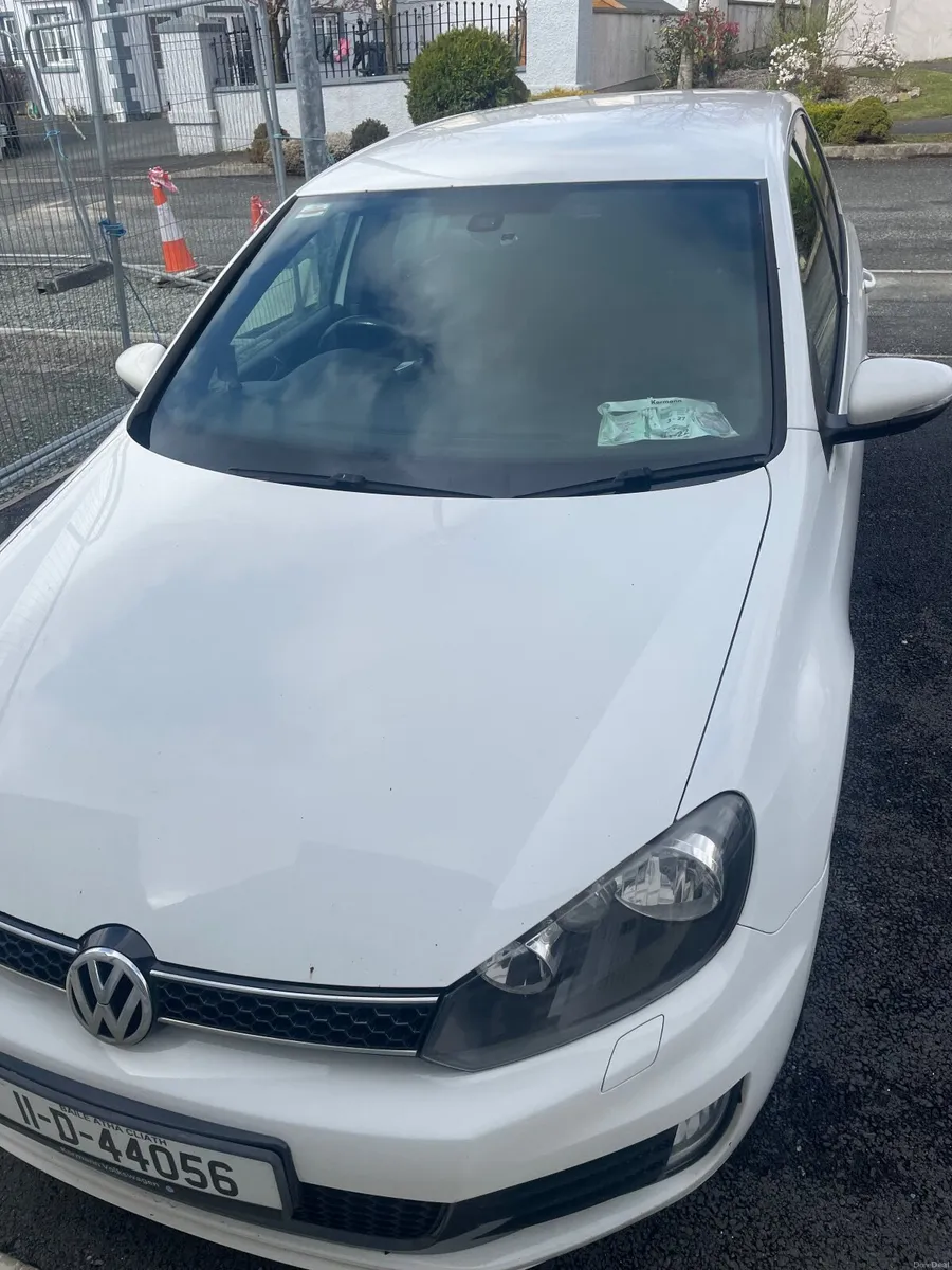 Volkswagen Golf 2011 - Image 1