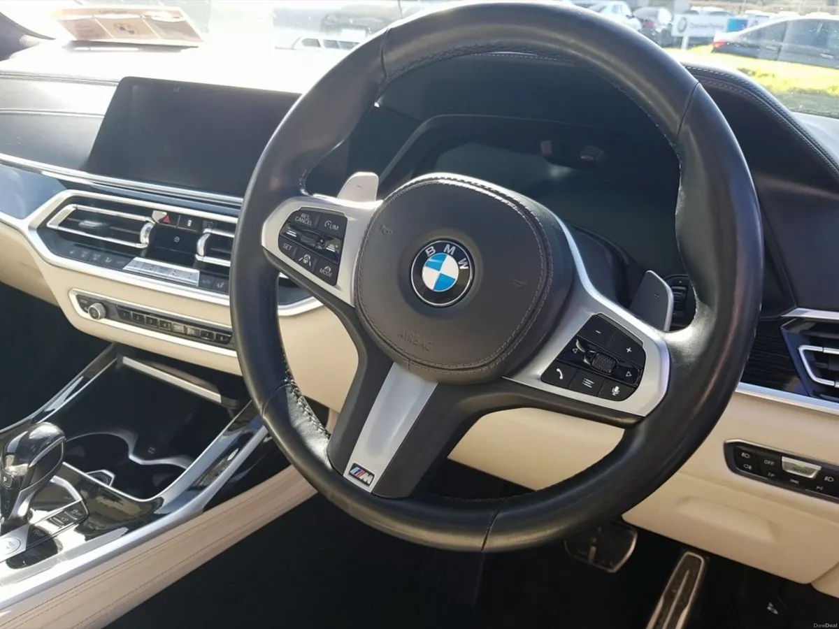 BMW X7 M50d - Image 6