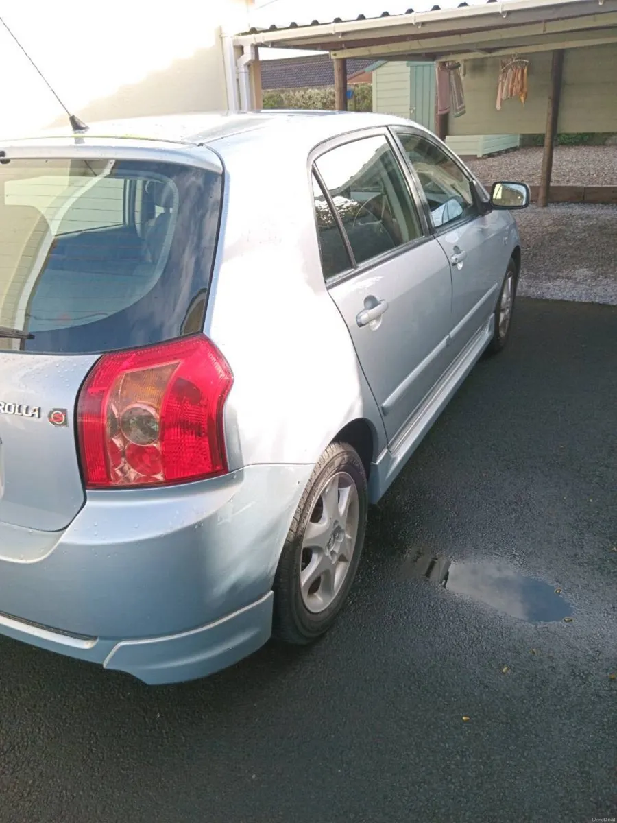 Toyota Corolla 5 door Hatchback - Image 3