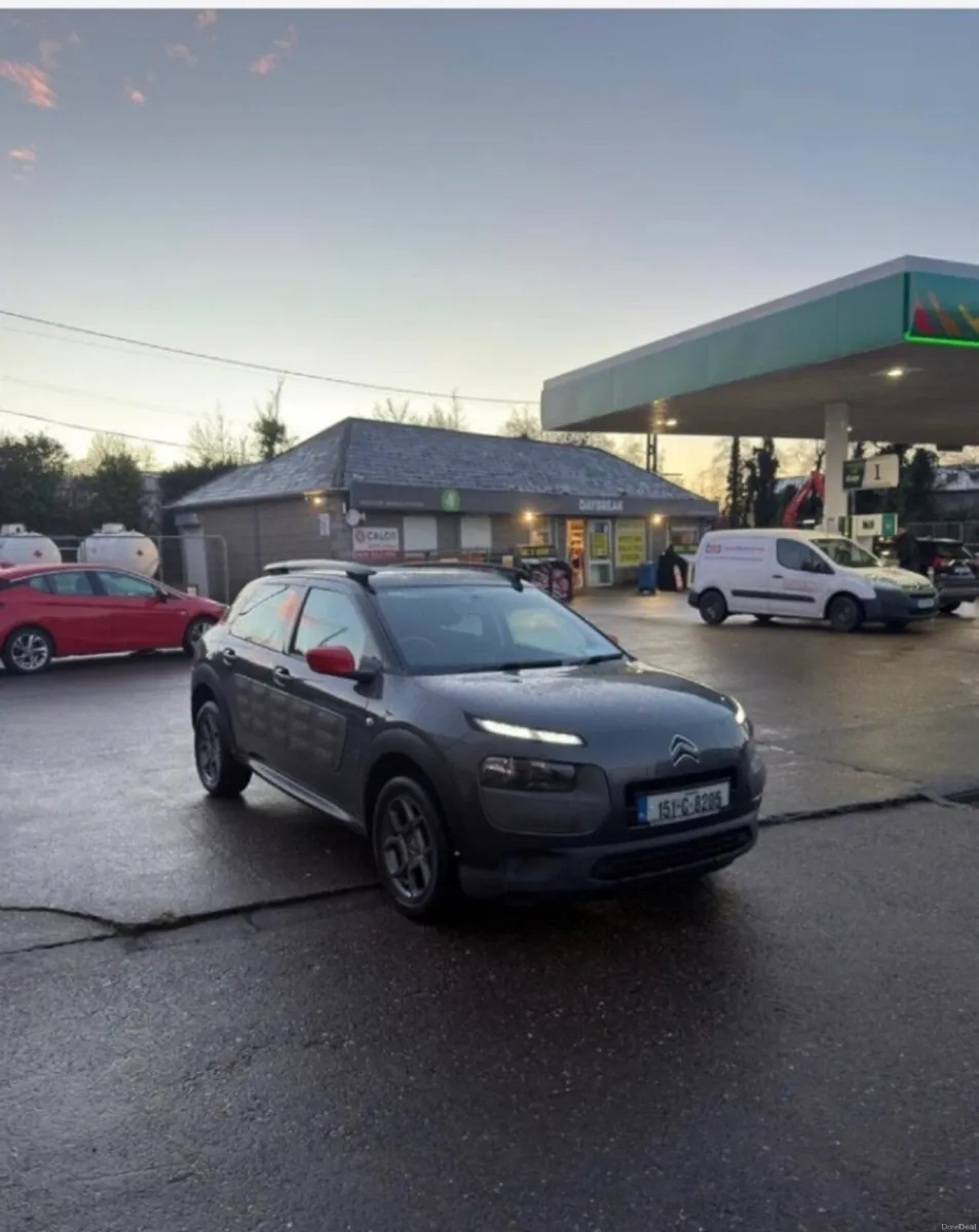 Citreon C4 Cactus Puretech Feel *Low Mileage* - Image 1