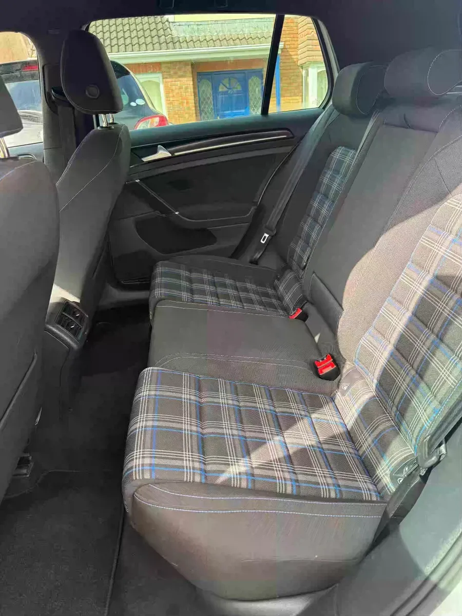 Volkswagen Golf 2016 - Image 4